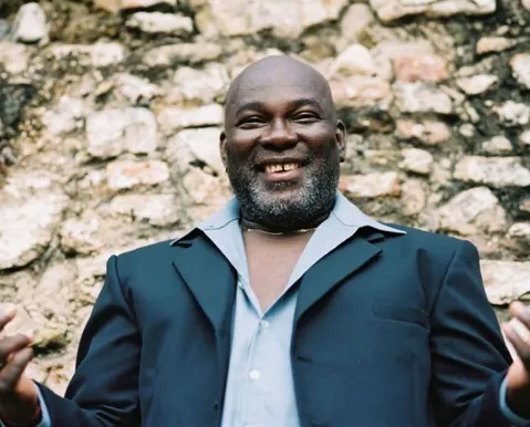Lazzo Matumbi anuncia novo convidado para show na Concha Acústica