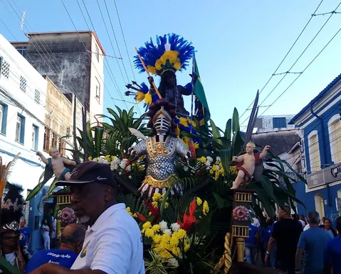 Liberdade lota cedo no início das celebrações do 2 de Julho em Salvador
