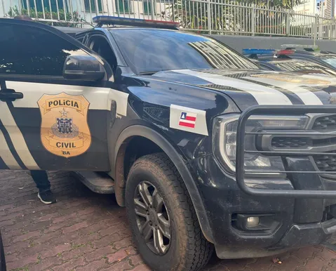 Mãe é presa suspeita de contribuir para o estupro da filha na Bahia