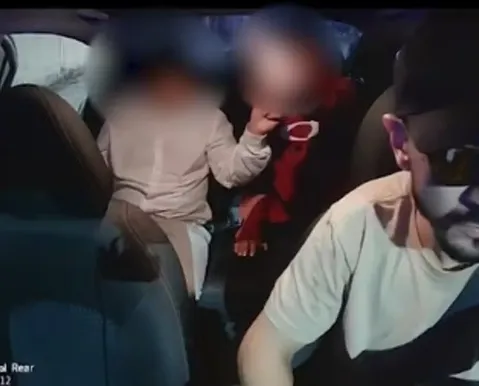 Motorista cancela corrida após comentários racistas de passageiros