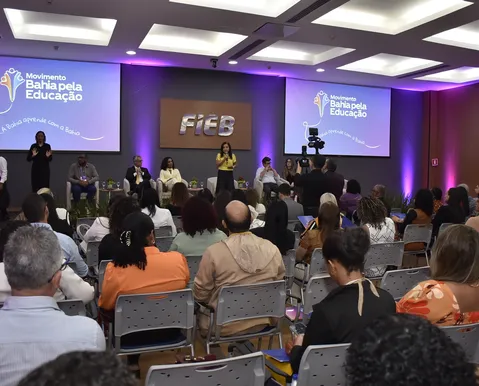 'Movimento Bahia pela Educação' encerra ciclo de debates em Salvador