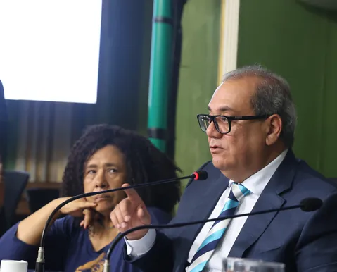 Muniz acelera projeto que proíbe Kiss & Fly no Aeroporto de Salvador: "Não vou ficar esperando"