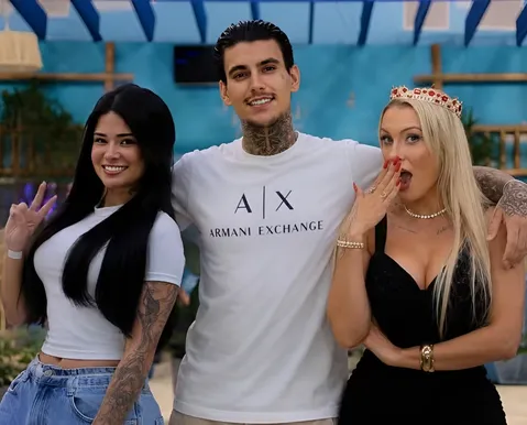 Nora de Andressa Urach revela ter 'duas vaginas'