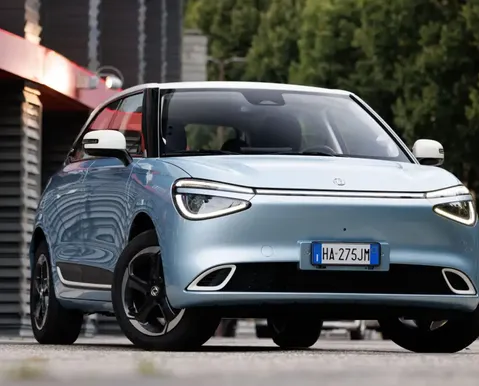 Novo elétrico estreia no Brasil com mais autonomia que o BYD Dolphin