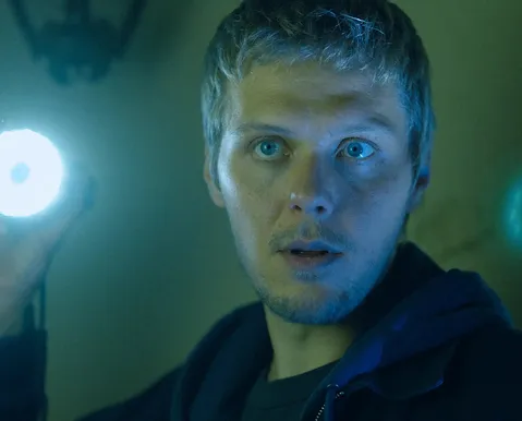 O novo filme de suspense da Netflix que vai salvar o seu sábado