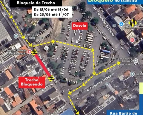 Obras de drenagem interditam trecho de rua na Cidade Baixa - Imagem