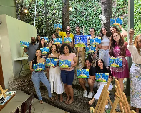 Oficinas de pintura ganham espaço em Salvador