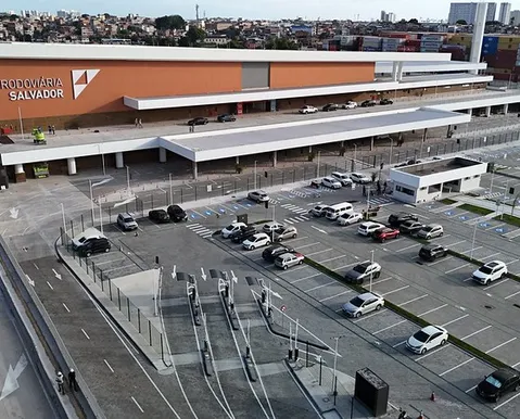 Polícia prende homem foragido há 3 anos por tráfico na Rodoviária de Salvador