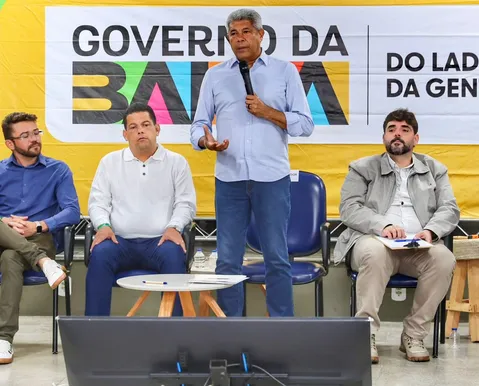 Prefeito do União Brasil elogia Jerônimo e oposição liga alerta - Imagem