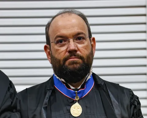 Presidente do TRE-BA: "O mau uso da IA é um grande desafio para Justiça Eleitoral"