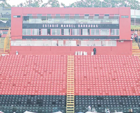 Reforço desembarca em Salvador e manda recado para torcida do Vitória