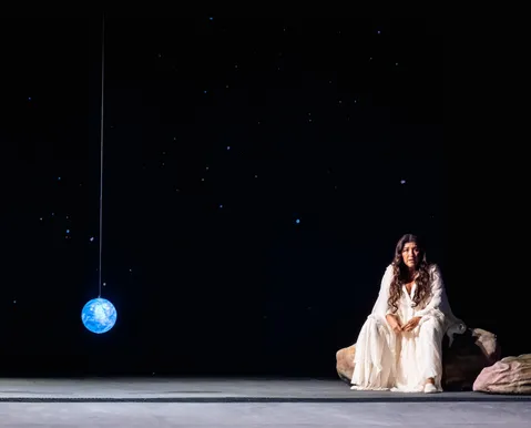 Regina Casé volta ao teatro com espetáculo inédito em Salvador
