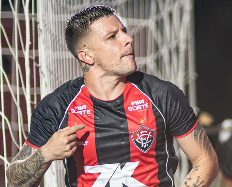 Renato Kayzer projeta ano de "conquistas maiores" para o Vitória