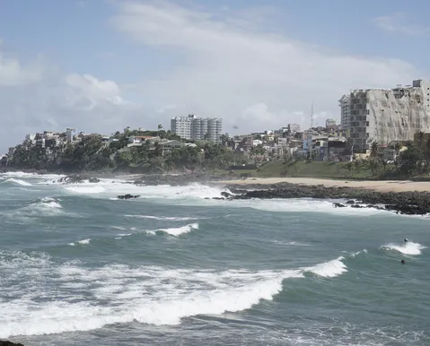 Salvador tem 15 praias impróprias para banho neste fim de semana (18 e 19/07)