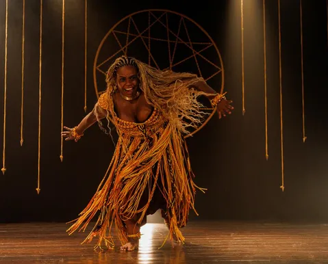 “SAVALU” une dança, ancestralidade e reflexão sobre o tempo