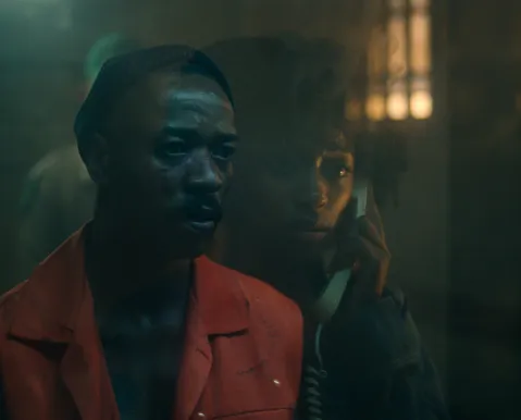 Série brasileira da Netflix fez sucesso e ganhou versão internacional