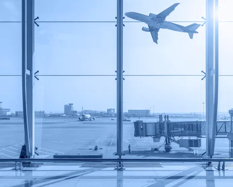 Taxas do aeroporto de Brasília aumentam e encarecem voos pelo país - Imagem