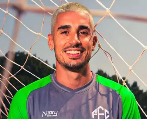 Thiago Galhardo se despede do Feira FC após frustração na Bahia