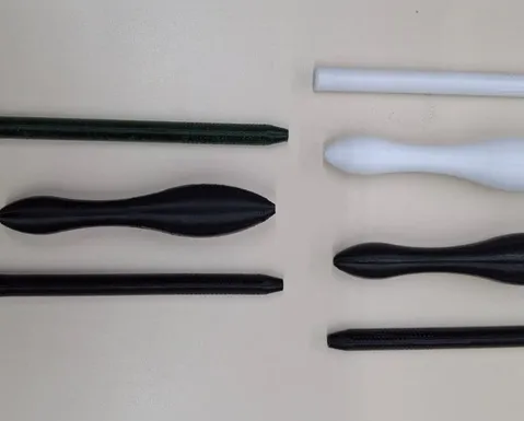 Universitários criam caneta para apoiar alfabetização de crianças autistas - Imagem