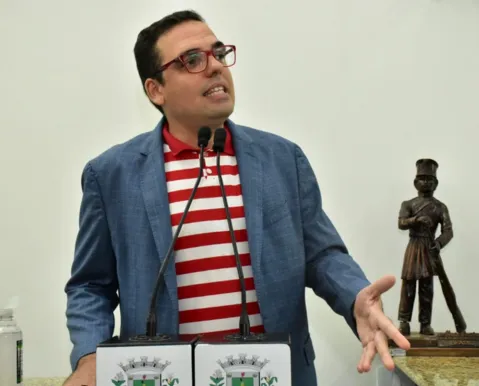 Vereador baiano é multado em R$ 30 mil por ataques a Jerônimo e Moraes