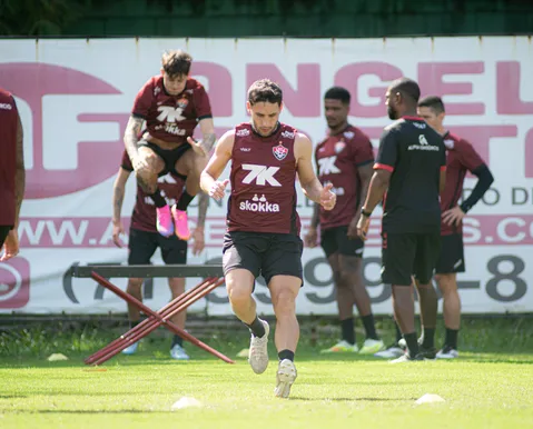 Vitória fará jogo-treino de preparação para retorno às atividades