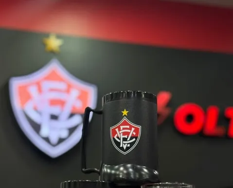 Vitória transforma bar em ponto de encontro para jogo contra o Vasco