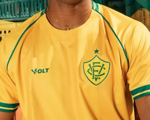 Volt se pronuncia sobre atraso em venda de camisa do Vitória; confira