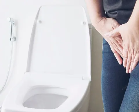 Vontade súbita de urinar: conheça síndrome que atinge milhões de pessoas - Imagem