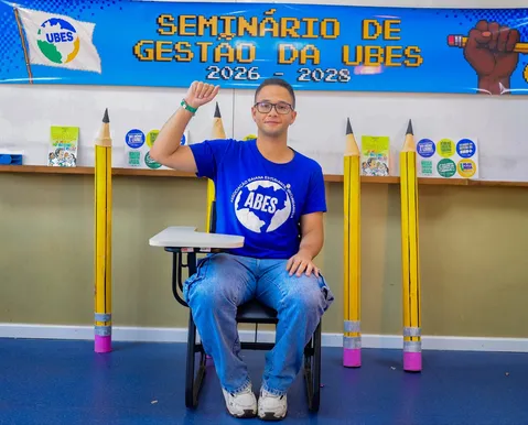 Voto jovem encolhe na Bahia em 2026: entenda o que está por trás da queda de 12,7%
