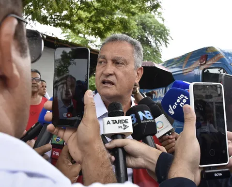 Wagner e Rui detonam EUA: "Não conseguem resolver o próprio problema"