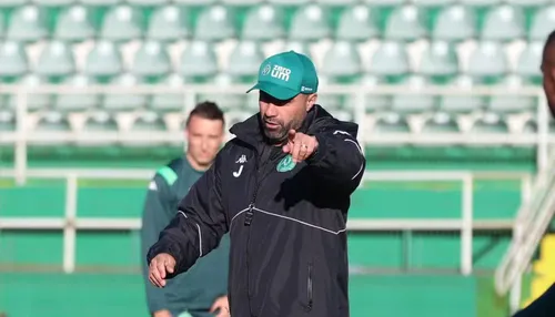 Adversário do Bahia tem 7 desfalques e técnico que nunca jogou Série A