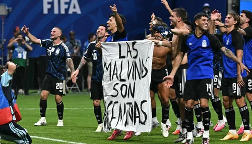 Argentina pode ser punida por exibir faixa sobre Malvinas na Copa
