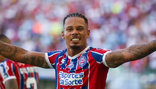 Atacante vendido pelo Bahia brilha com gol e artilharia da China