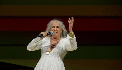 Bethânia faz 80: relembre a carreira de sucesso da artista baiana