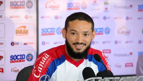 Ex-Bahia espanta má fase e volta a marcar depois de 410 dias de jejum