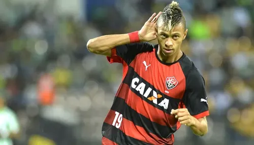 Ex-Vitória critica postura do time e culpa bets após derrota no BaVi