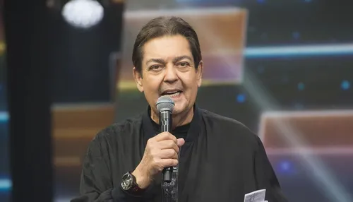 Faustão recebe alta hospitalar após uma semana internado