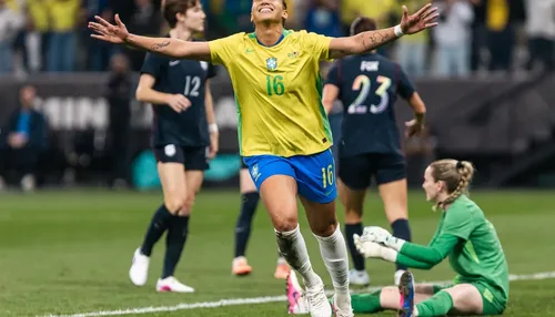 Jerônimo isenta ICMS para beneficiar Copa do Mundo Feminina em Salvador