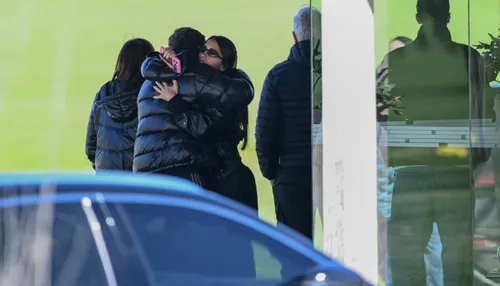 Lionel Messi se despede de seu pai e recebe mensagens de carinho em Rosário