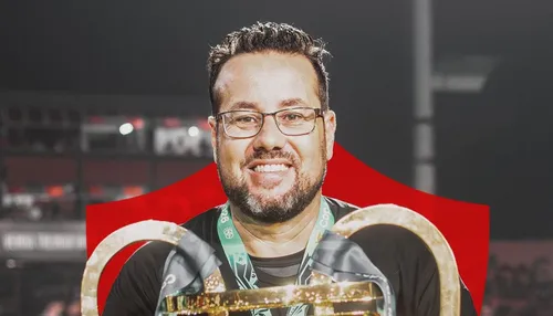 Profissional de futebol deixa o Vitória e acerta com clube inglês