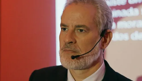 Quem Ama Cuida: Ademir finalmente revela por que incriminou Adriana