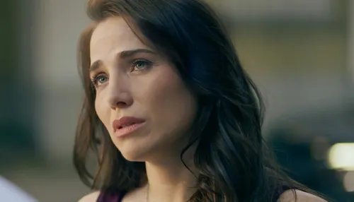 'Quem Ama Cuida': Adriana faz descoberta que pode mudar rumo da novela