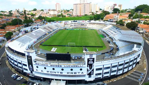 Técnico de clube histórico cobra SAF de R$ 1 bilhão: “Senão vai fechar"
