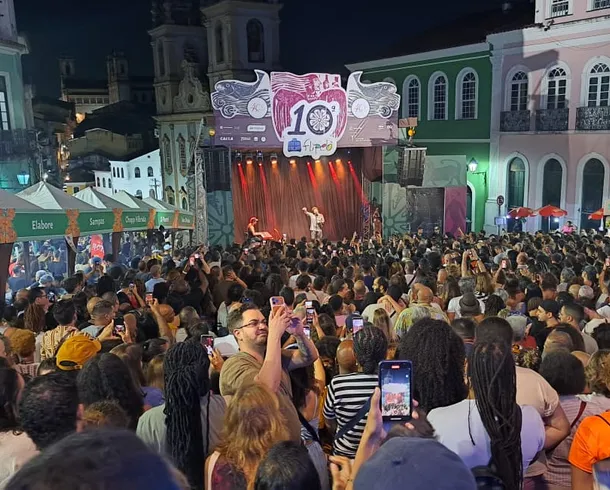 Flipelô 2026 bate recorde histórico com 330 mil pessoas no Pelourinho