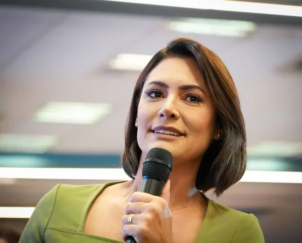 Michelle Bolsonaro terá alta hospitalar neste domingo