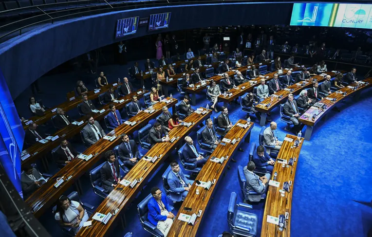Aposentadoria para agentes de saúde é aprovada no Senado Federal