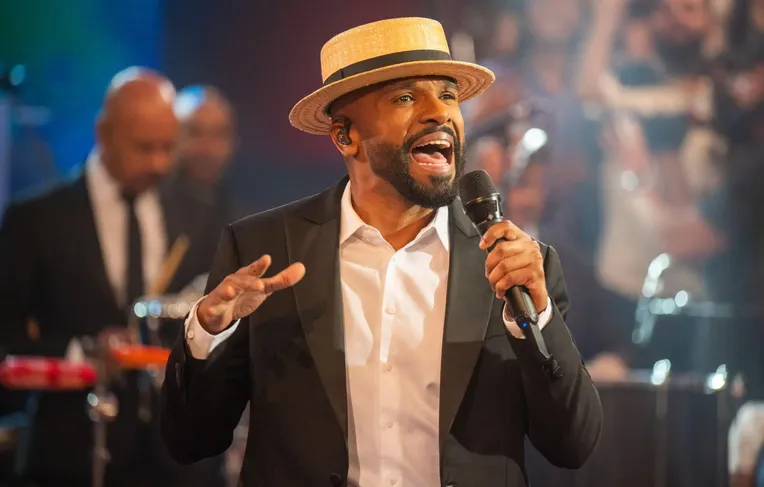 Arena A Tarde recebe Alexandre Pires na 2ª edição do Samba de Classe