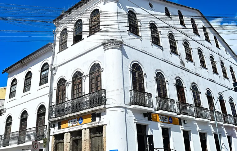Casa do Benin é reaberta nesta quinta, seis meses após acidente