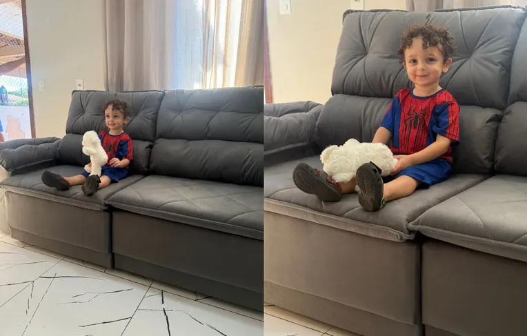 Criança de 2 anos surpreende família ao comprar sofá parcelado em 10x