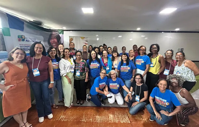 Leitura e ensino: professores de Simões Filho participam de formação pedagógica